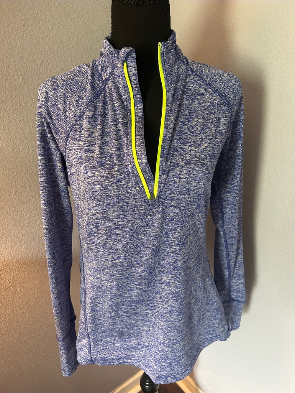 Tangerine Heather Blue Long-Sleeve Quarter-Zip Pullover Neon Trim Size  Medium